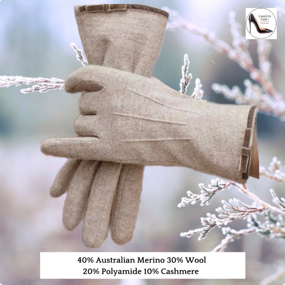 Luxury Cashmere Merino Wool Gloves Classic Beige Driving Winter mittens with bow